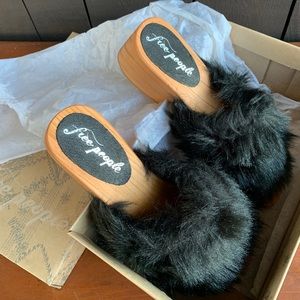 Free People | Faux Fur Sonnet Clog in Black